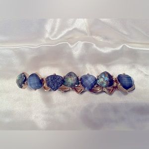 NWOT Beautiful Multiple Coloured Blue Stone and Gold Style Flex Bracelet
